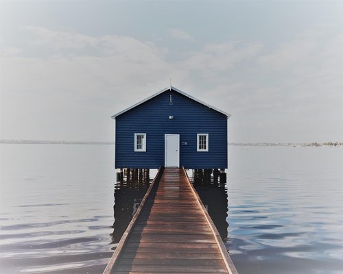 Perth Swan River and cityscape for accommodation idea